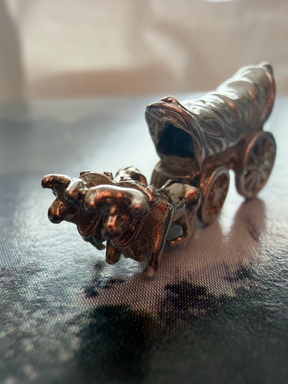 Vintage Covered Wagon charm - Sterling Silver with Oxen